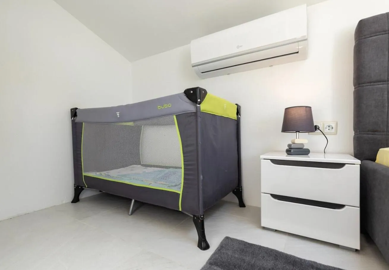 Holiday Home Dali - With Pool Razanac Croatia