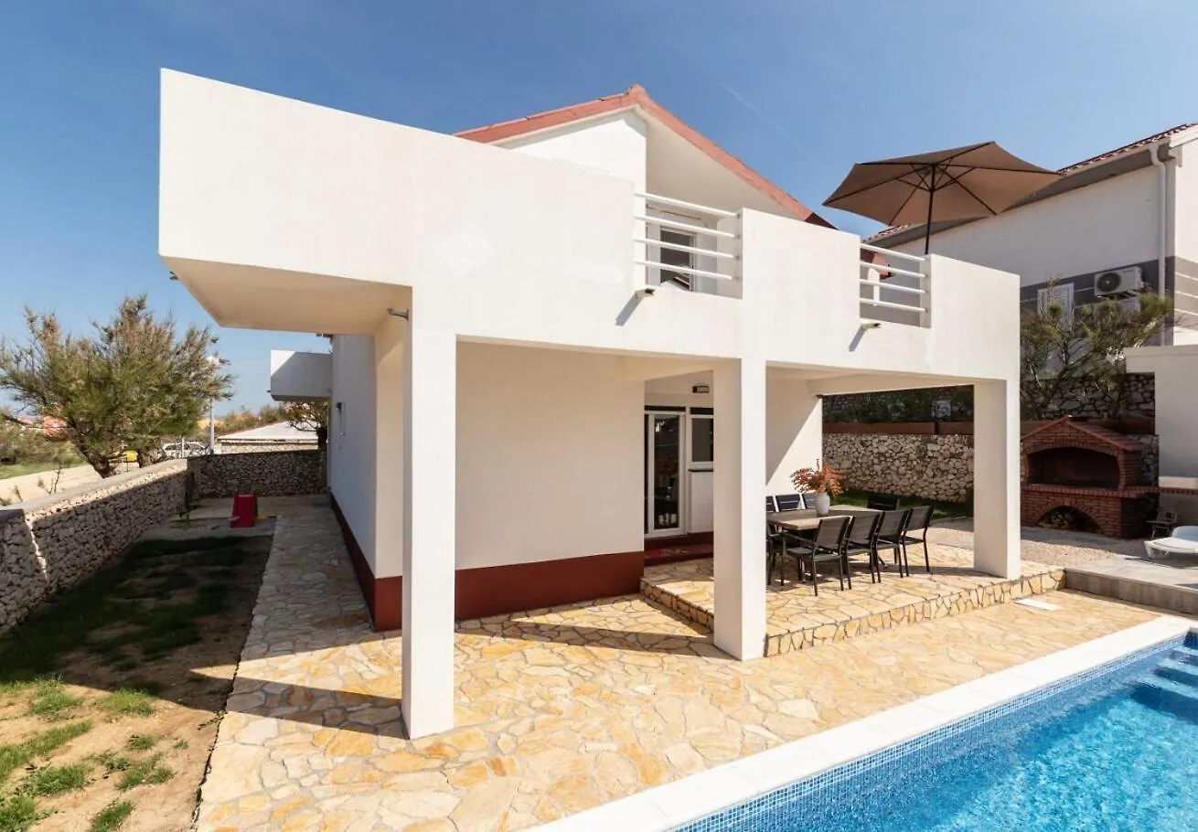 Holiday Home Dali - With Pool Razanac Croatia