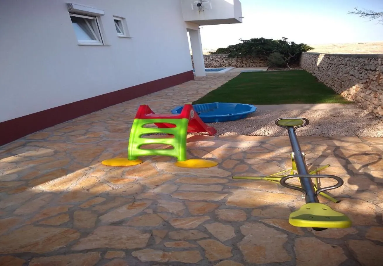 Holiday Home Dali - With Pool Razanac